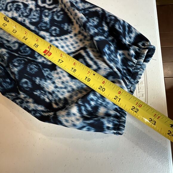 CHICO'S chicos Size 2 Large IKAT SCOOP NECK FRONT PEASANT boho bohemian blue - Picture 12 of 13